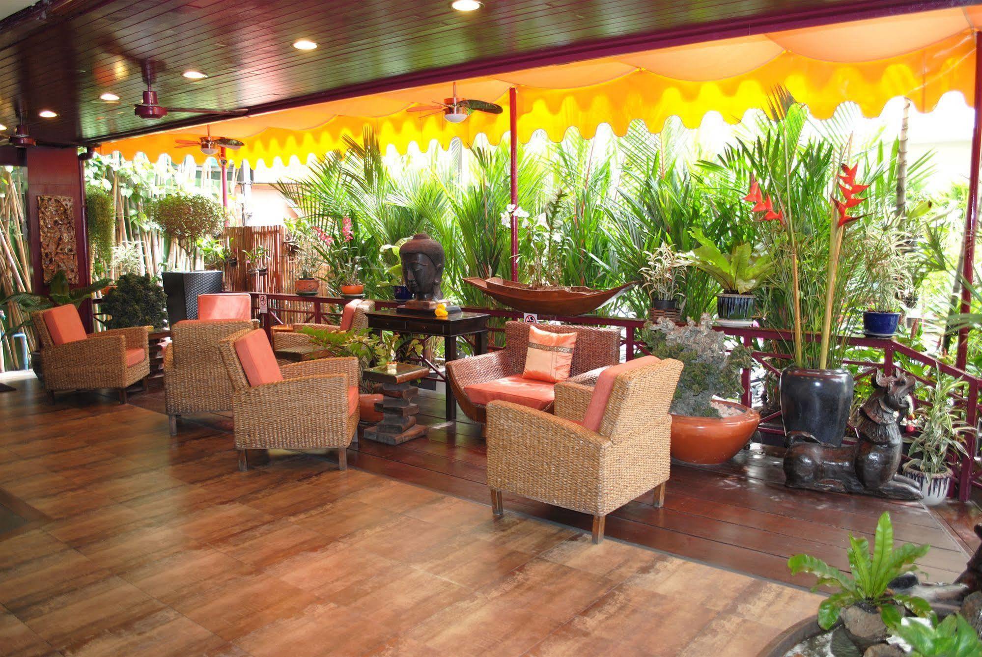 Pasadena alojamiento Hotel Pattaya Exterior foto