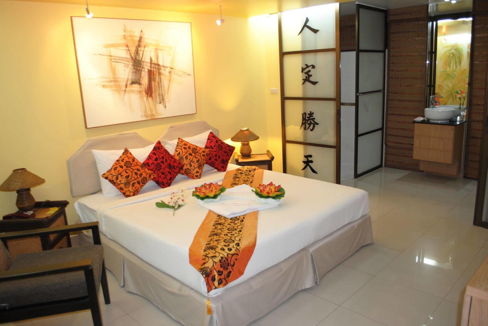 Pasadena alojamiento Hotel Pattaya Exterior foto